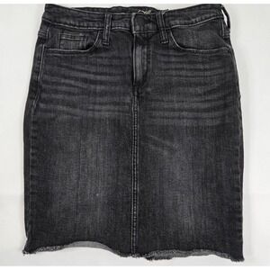 Universal Thread Denim Skirt Black Wash Frayed Hem Mini Skirt Size‎ 6
